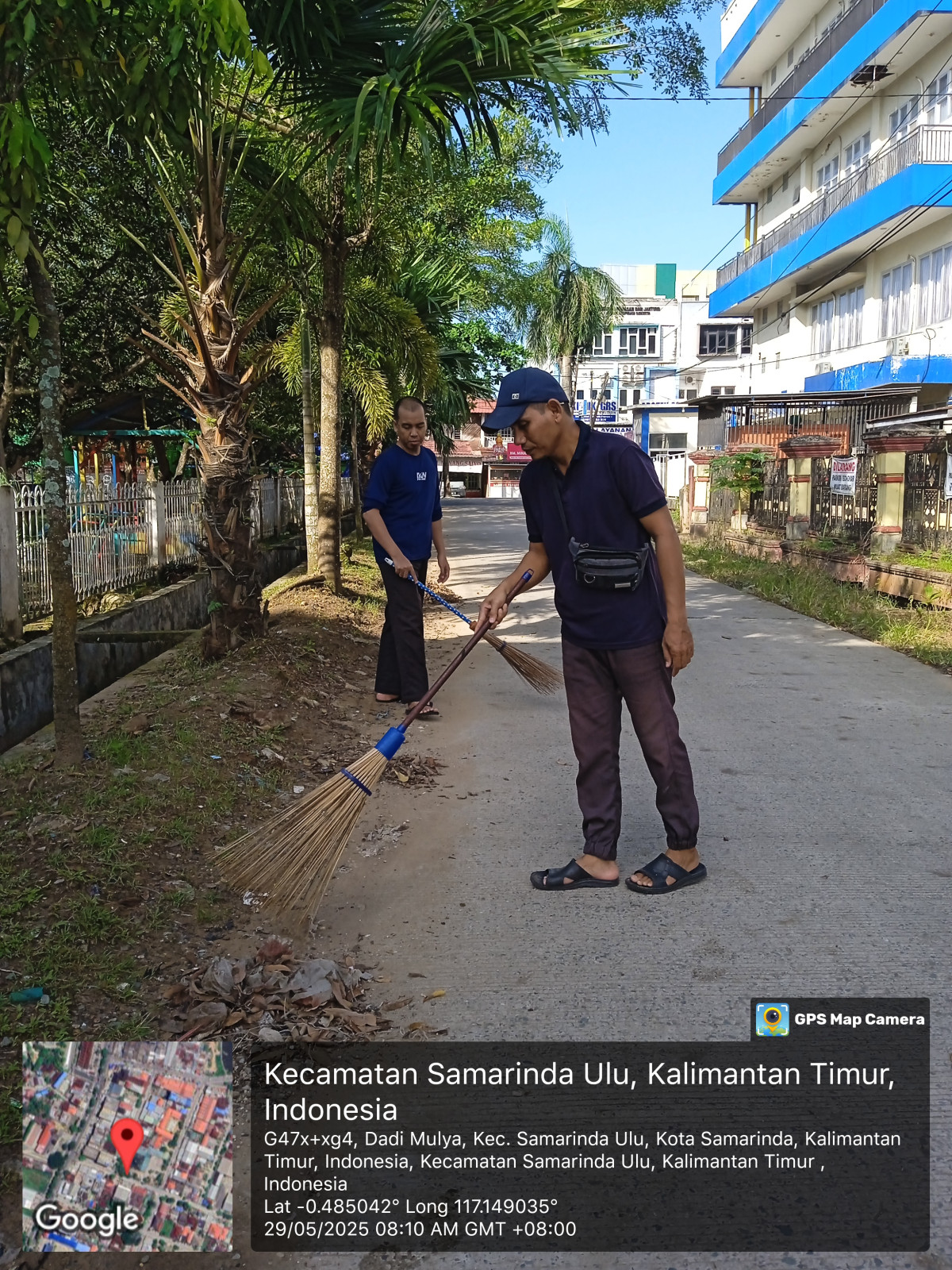 Kerja bakti di jln kecapi