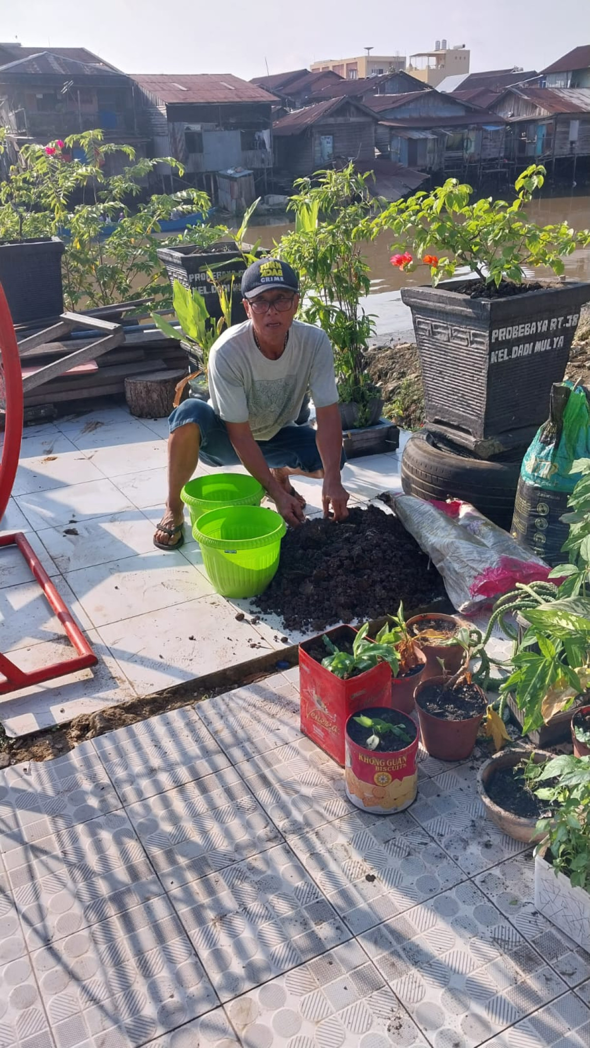 kegiatan kerja bakti di rt 38