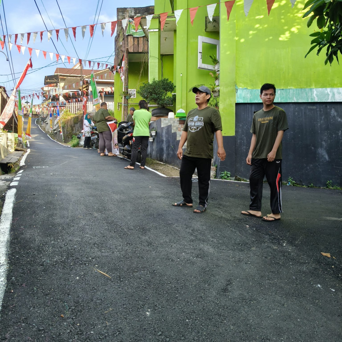 Kerja bakti warga RT 40