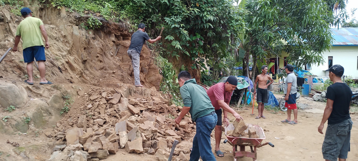 Kerja bakti lingkungan