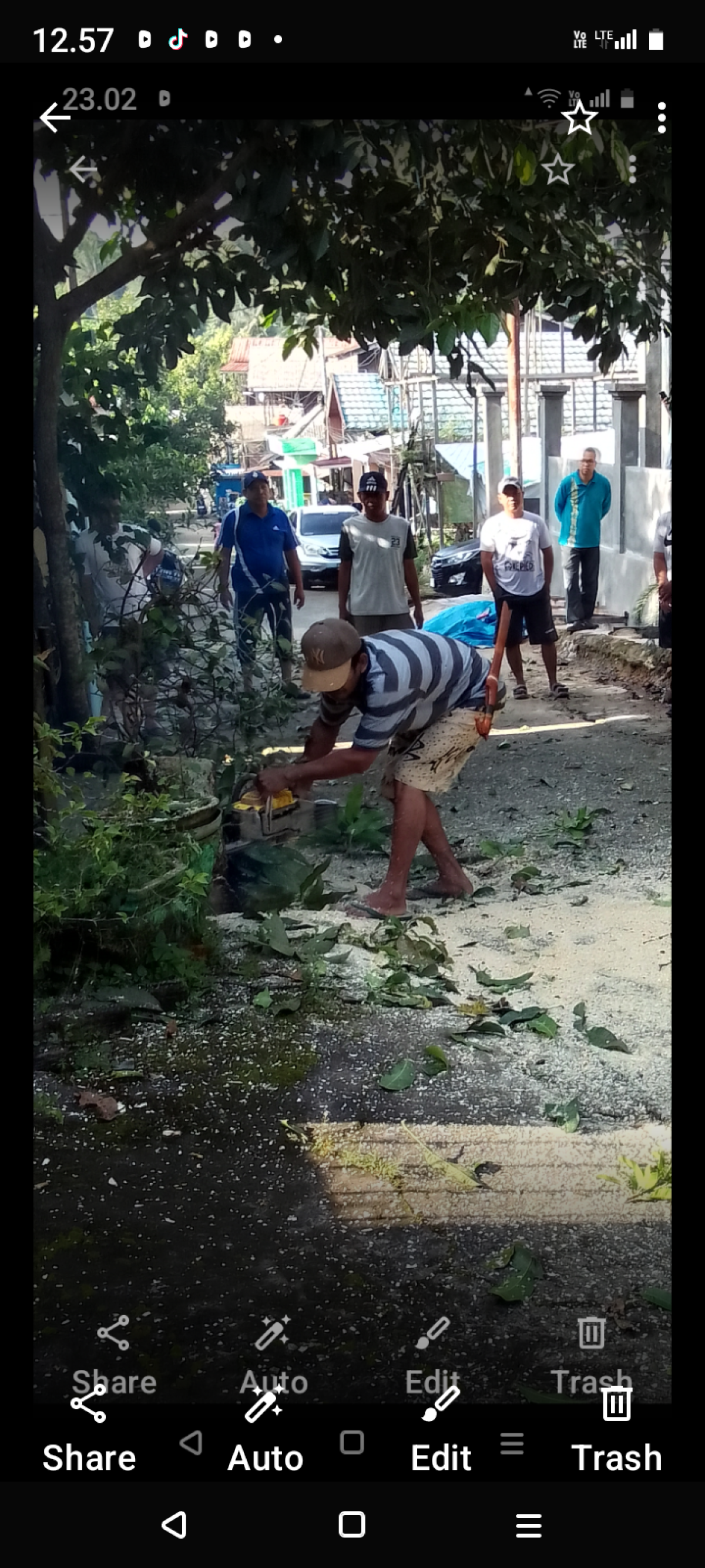 Gotong royong