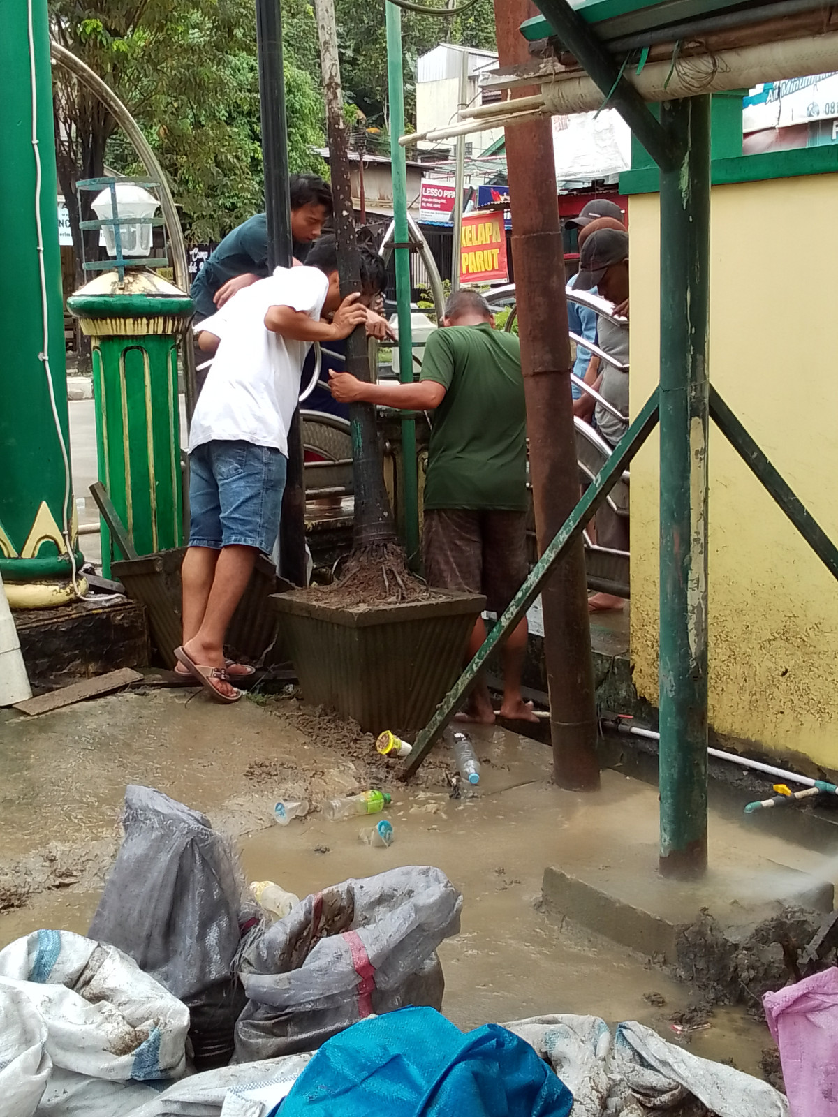 Gotong royong