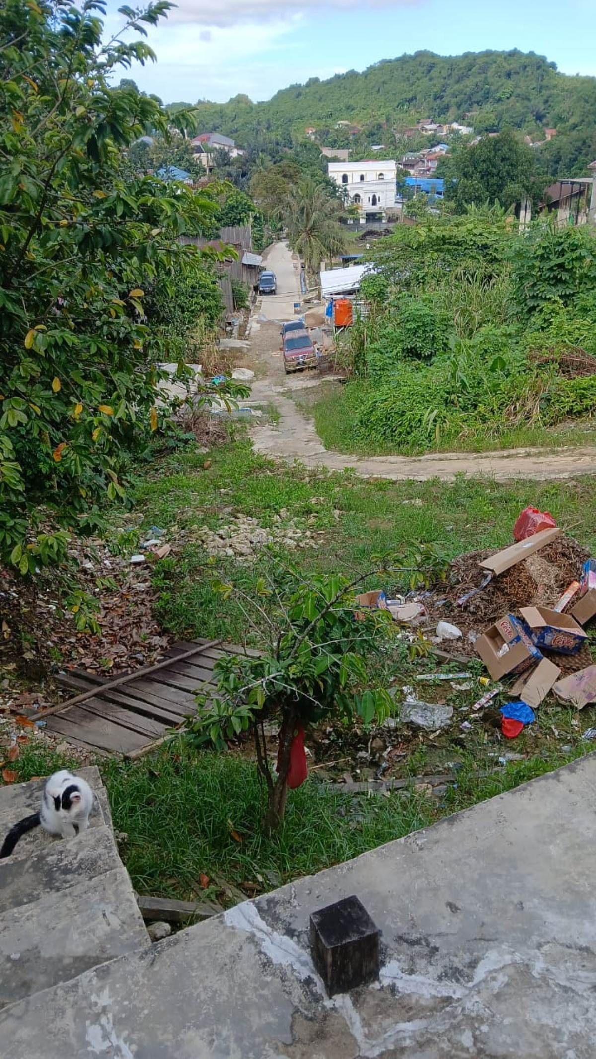 Kegiatan gotong royong bersama 21 RT