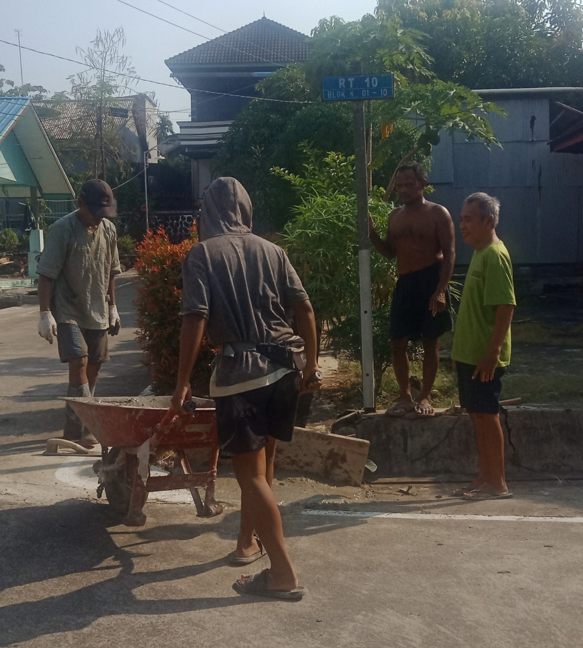 Gotong royong Minggu ke 3