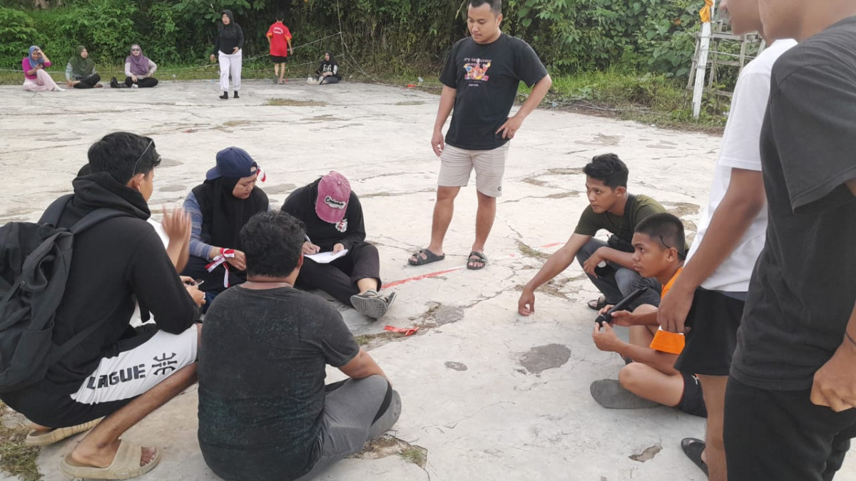 Lapangan Bullutangkis RT 13