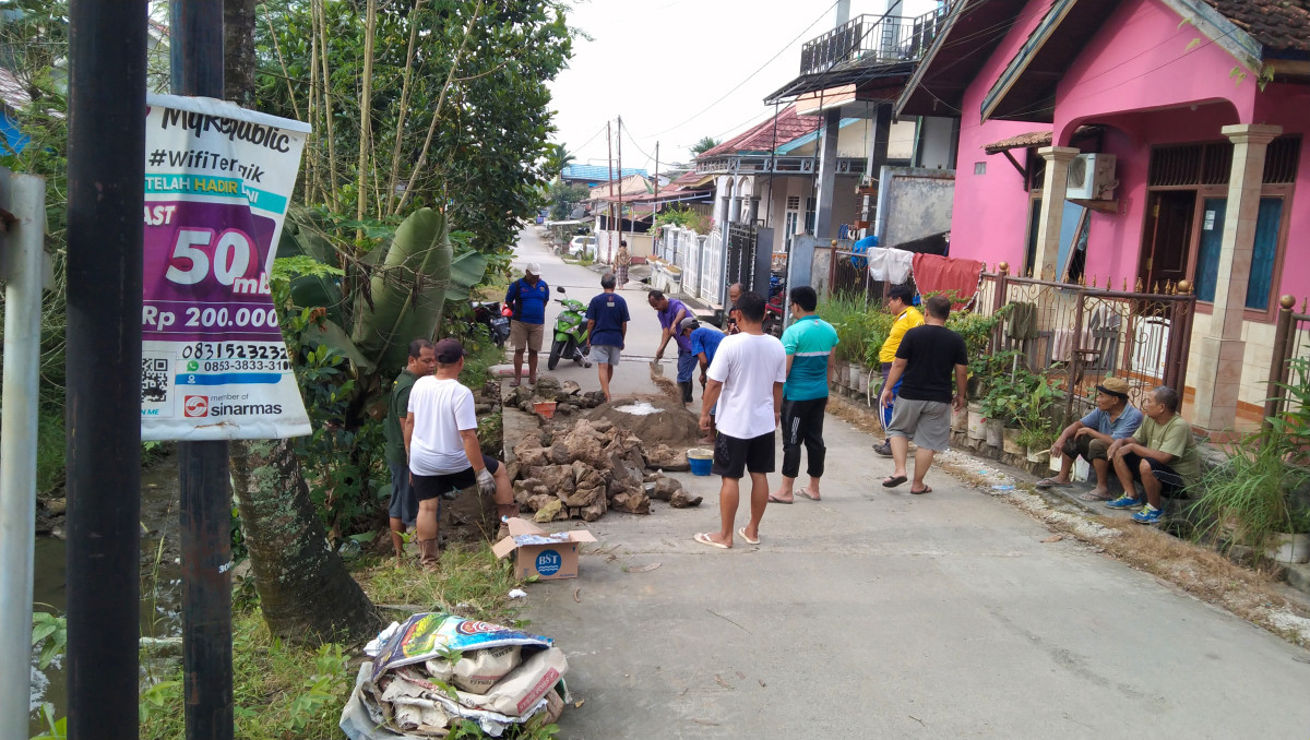 Gotong royong