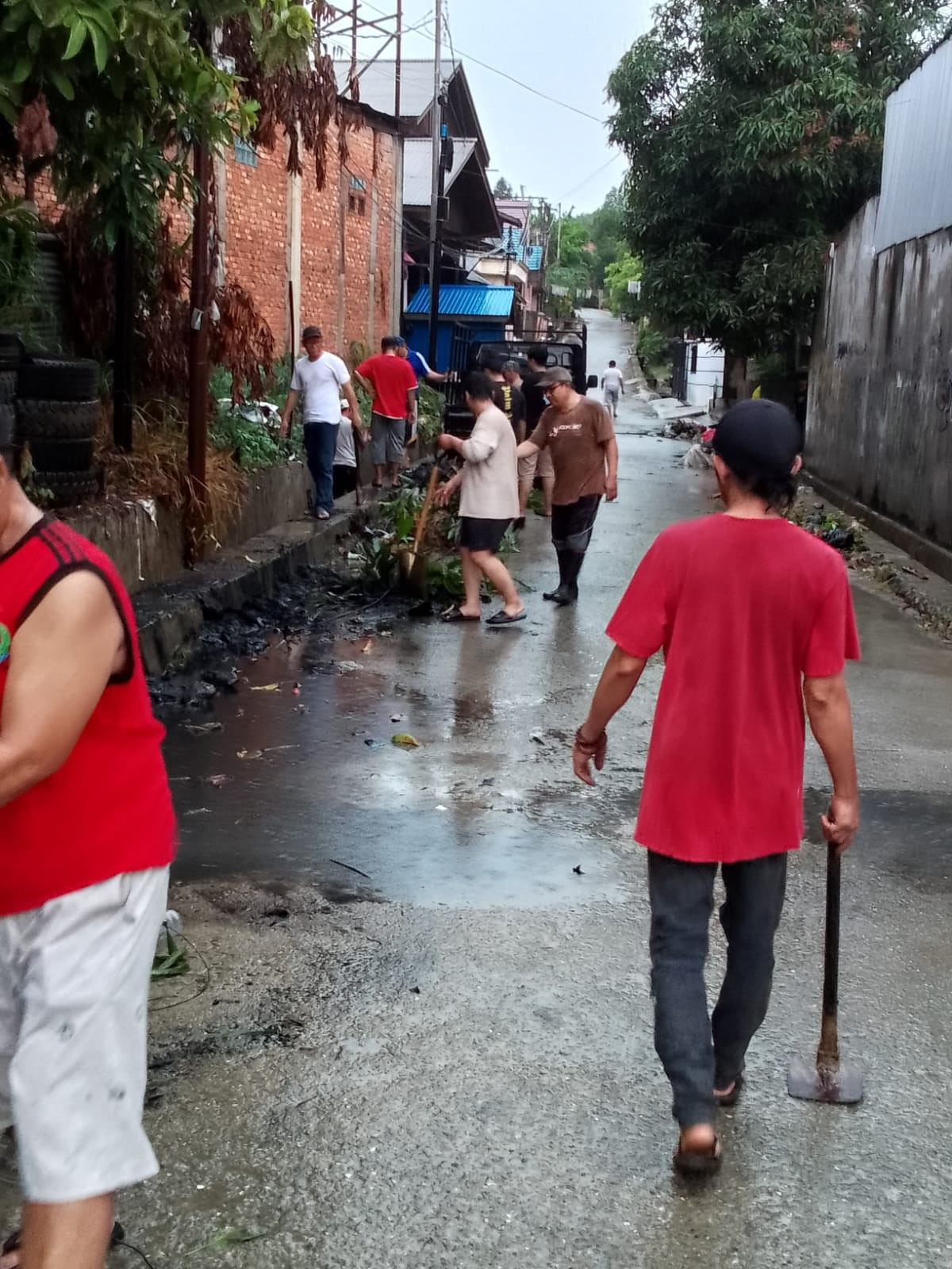 Pembersihan gang Lok batu 2