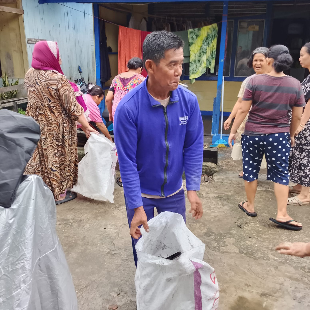Gotong royong