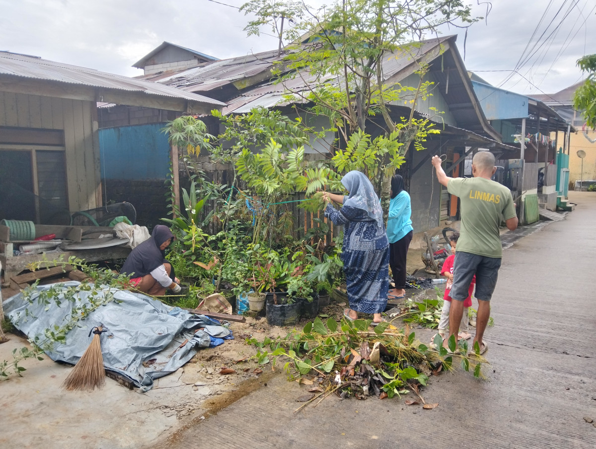 Jalan Sultan Alimuddin RT 36 kelurahan Selili