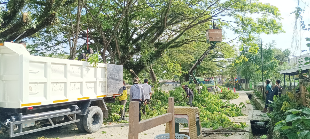 Kerja bakti RT 01
