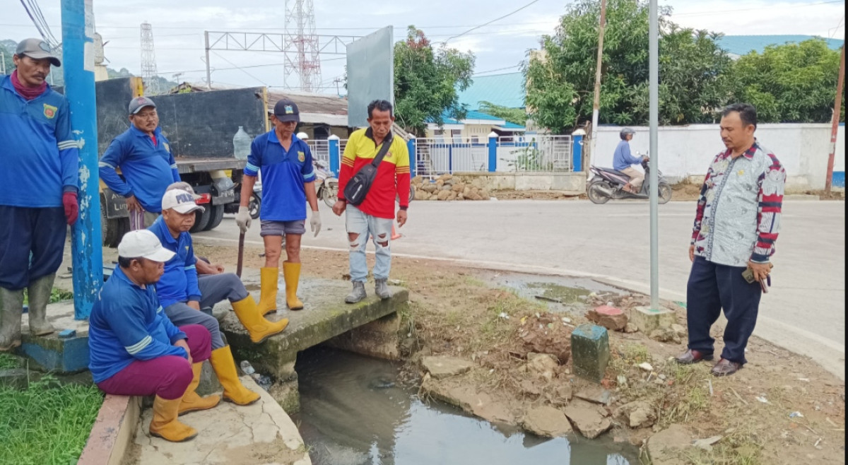 kerja bakti rt 02