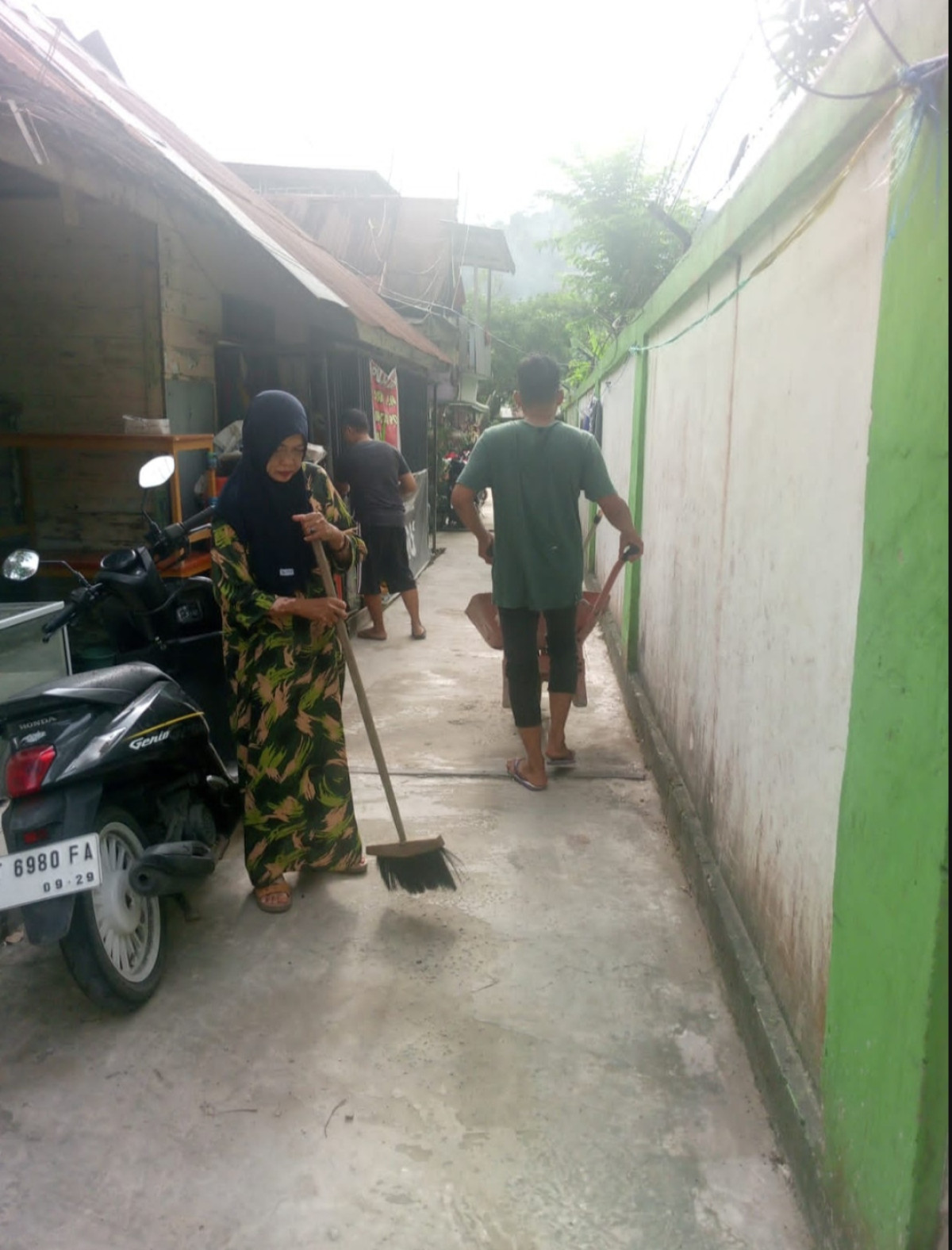 kerja bakti rt 02