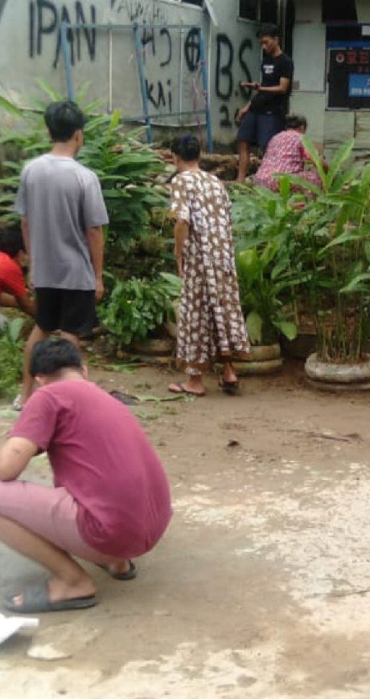 kerja bakti bersama rt 2