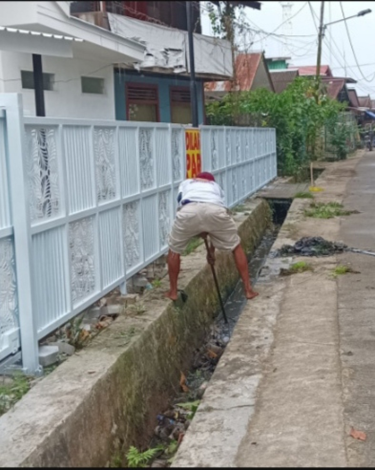 kerja bakti rt 02