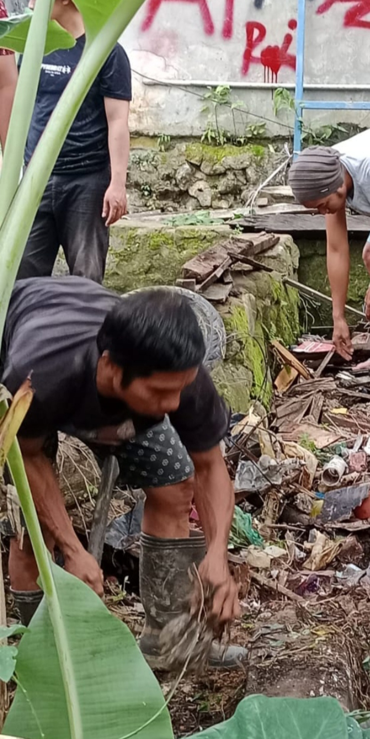 kerja bakti rt 02