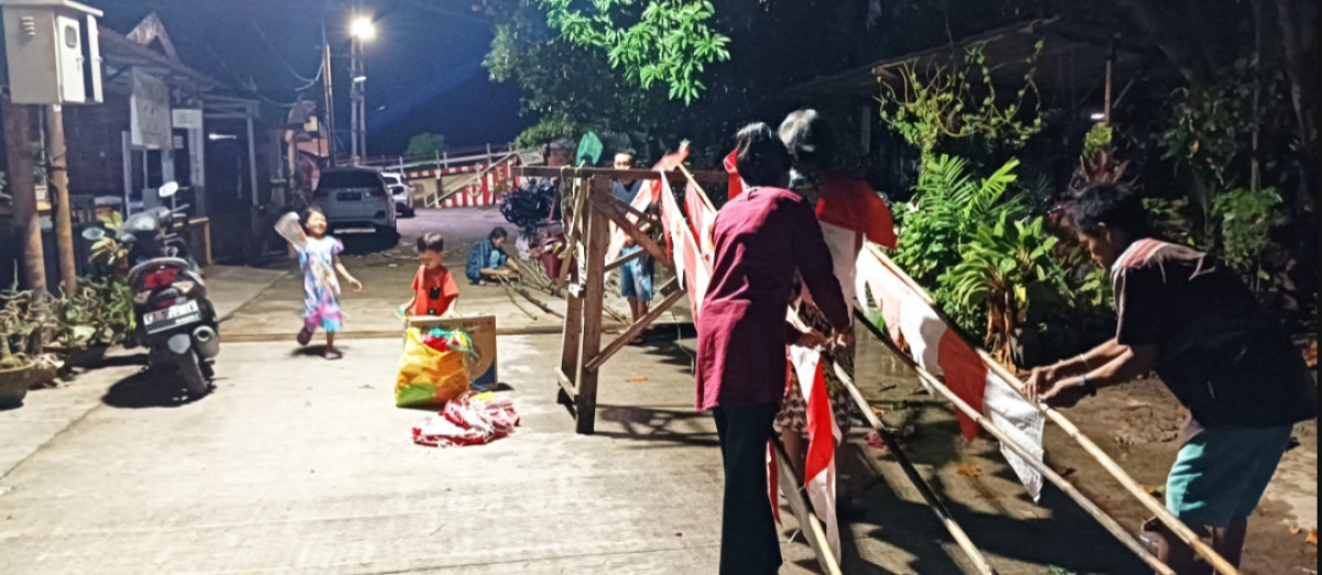 kerja bakti bersama