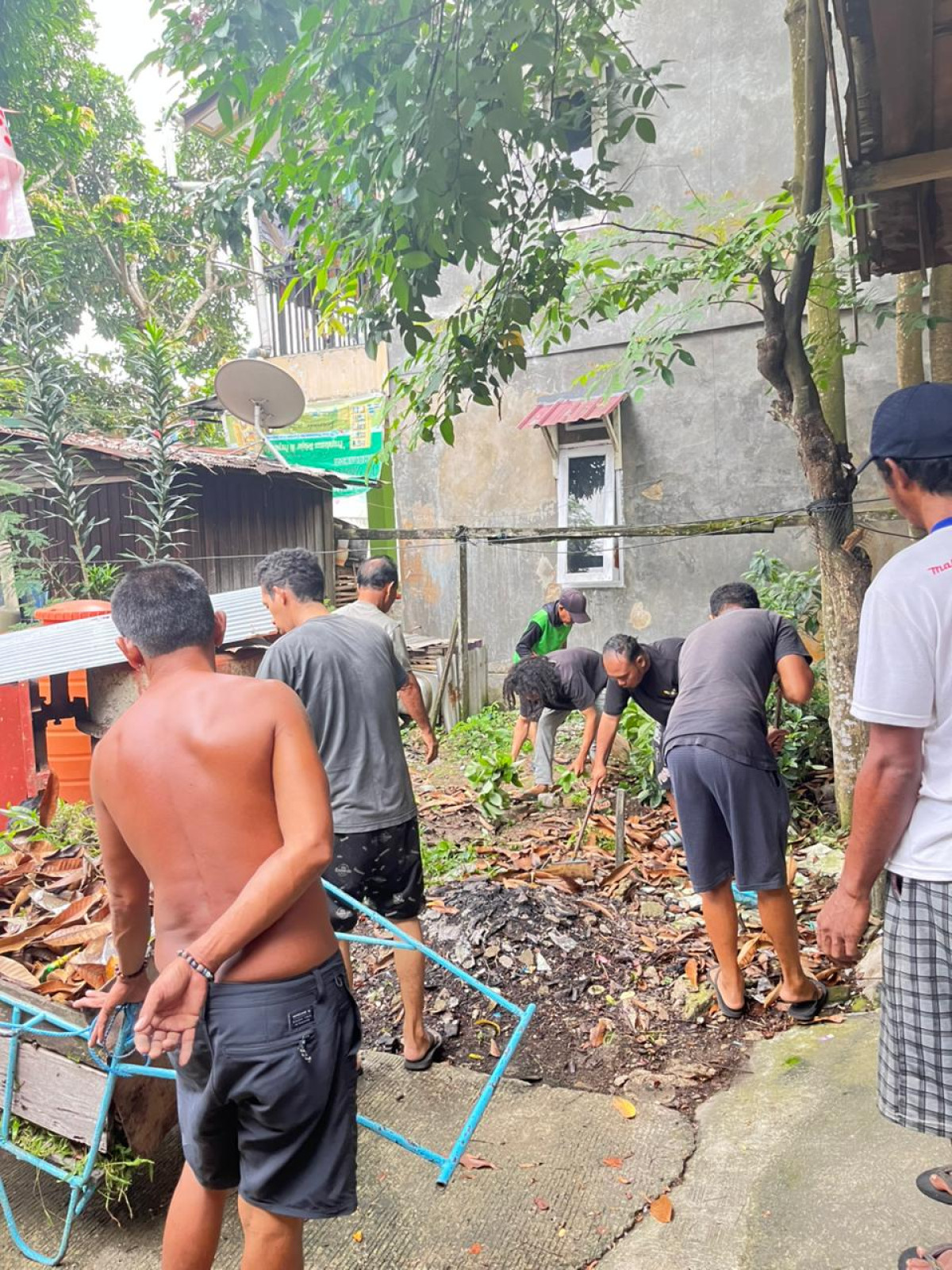 GOTONG ROYONG