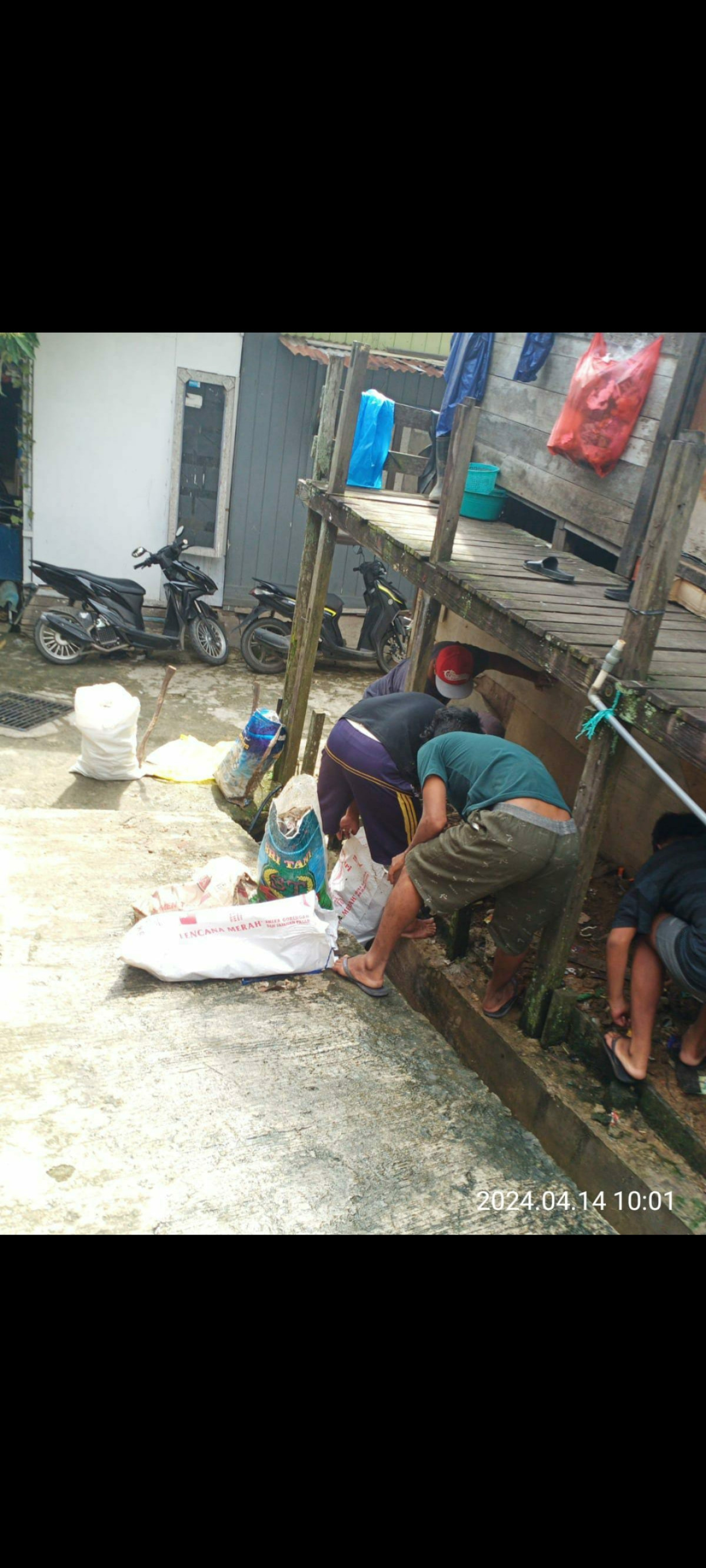 kerja bakti rt 08