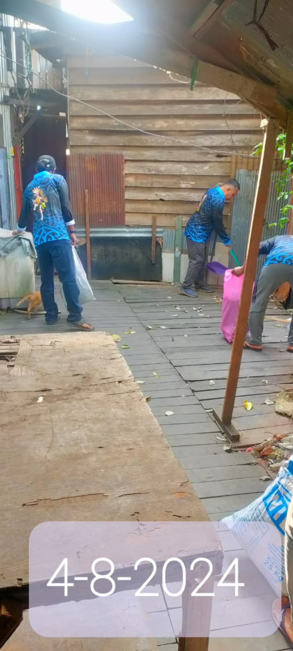 kerja bakti rt 18