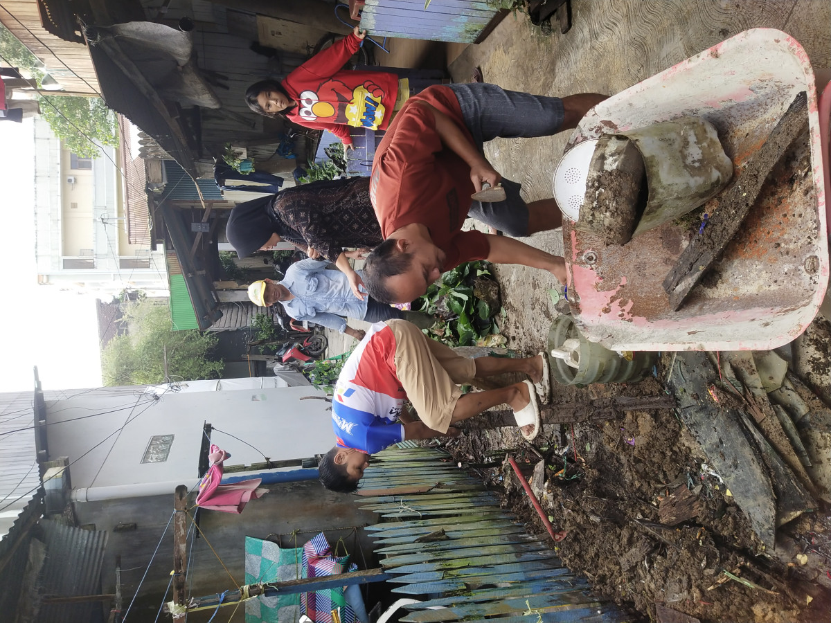 Penggalian parit