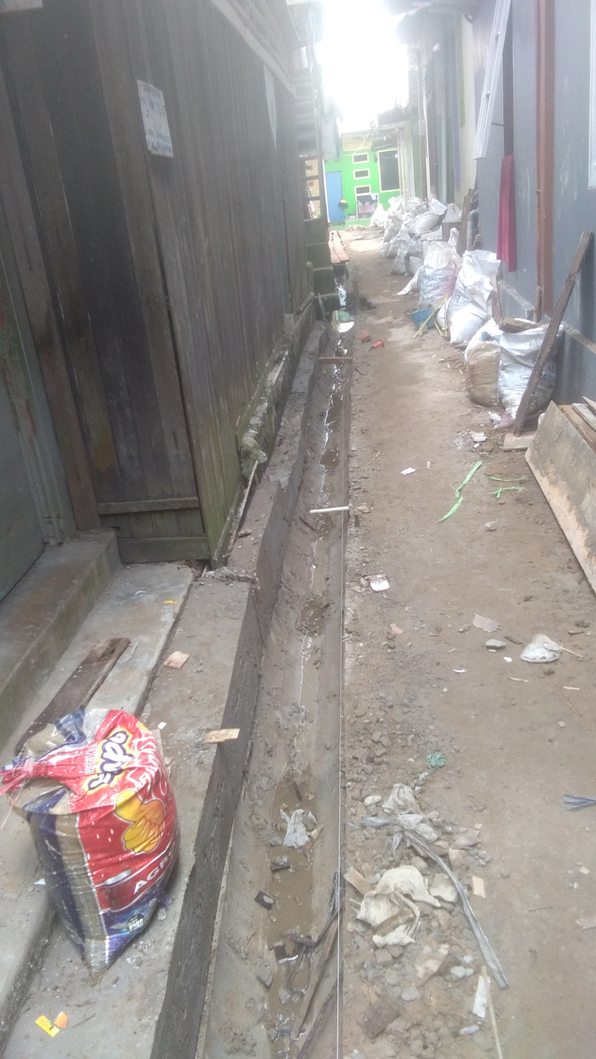 Kerja bhakti / gotongroyong