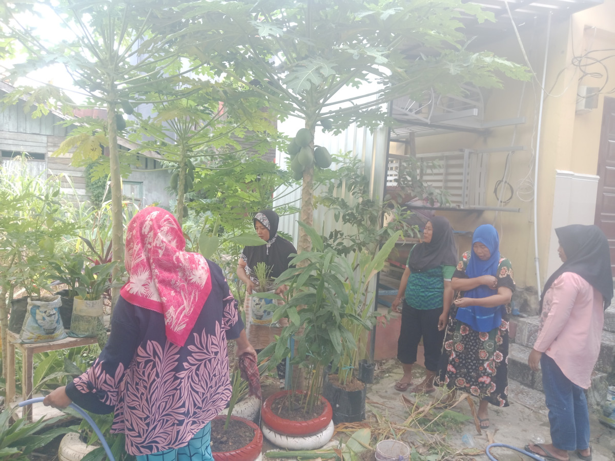 Kerja Bakti Gg.Hj.Masratu, Jl. Otto Iskandardinata