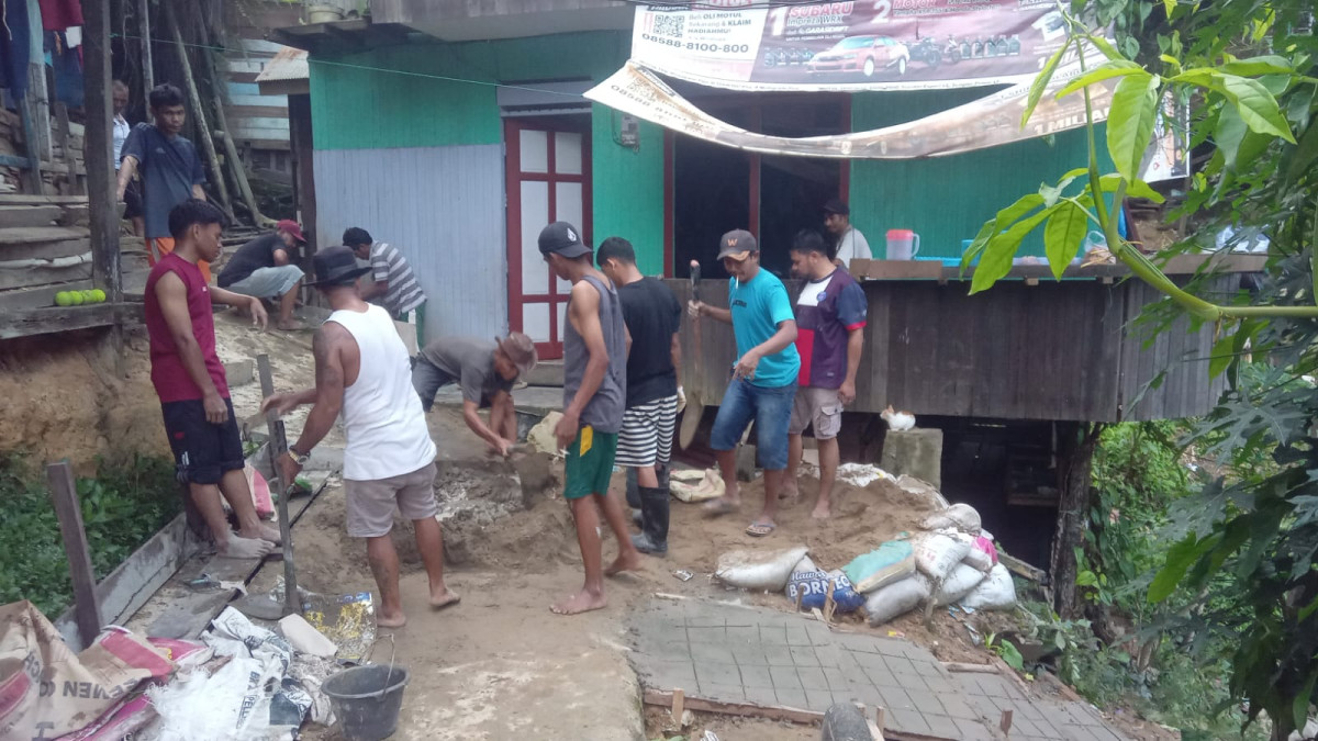 Kerja bakti RT.32