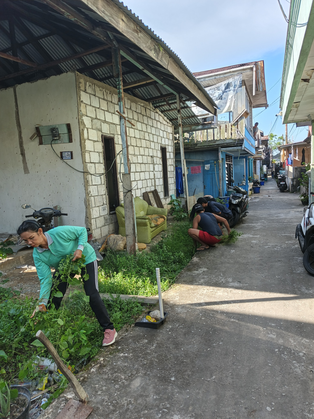 Kerja Bakti Dilingkungan RT 27
