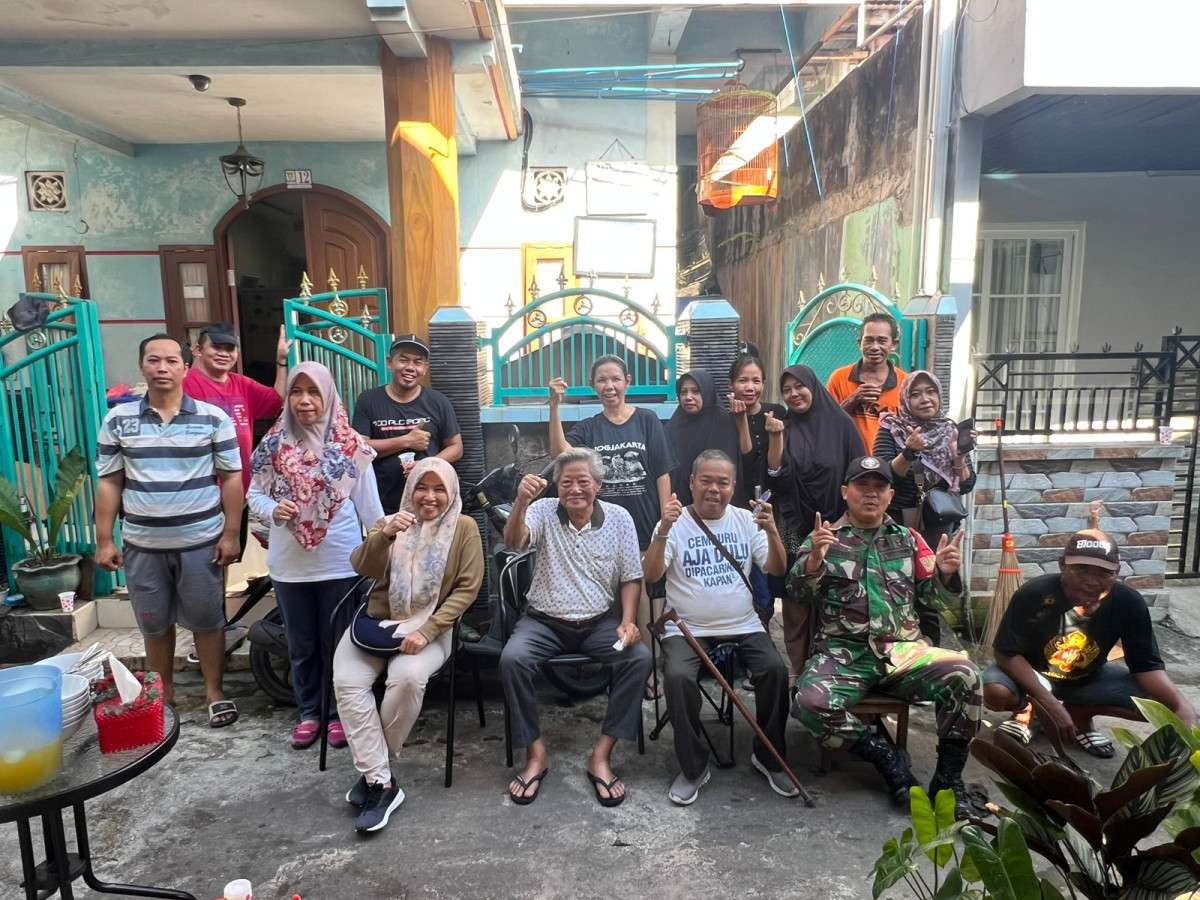 Kerja Bakti Bersama Kelurahan Sidomulyo