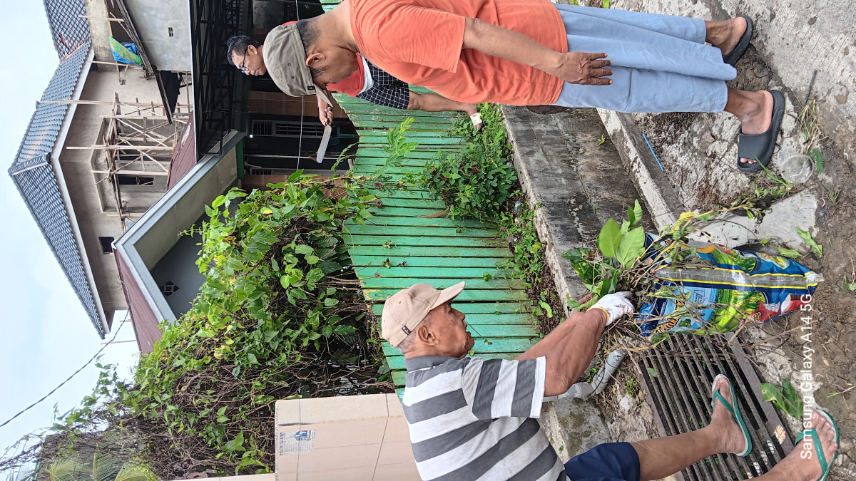 Kerja Bakti di RT.34 Sidomulyo Smd Ilir