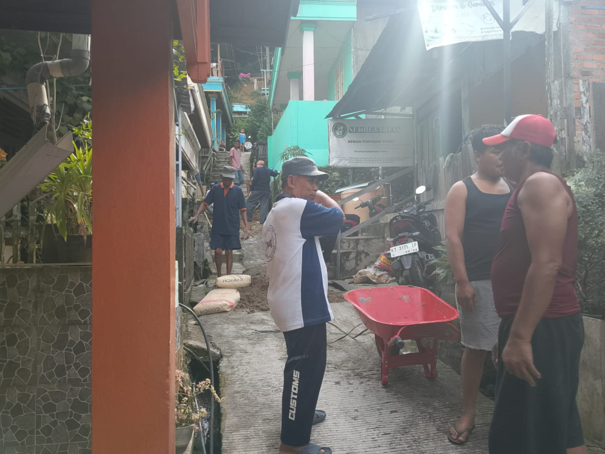 Perbaikan Jalan