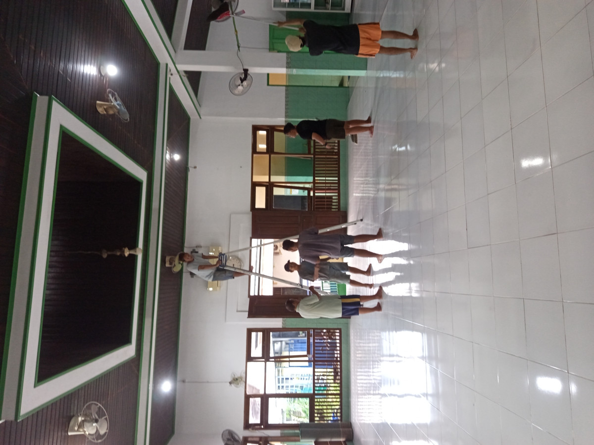 Gotong royong/kerja bakti