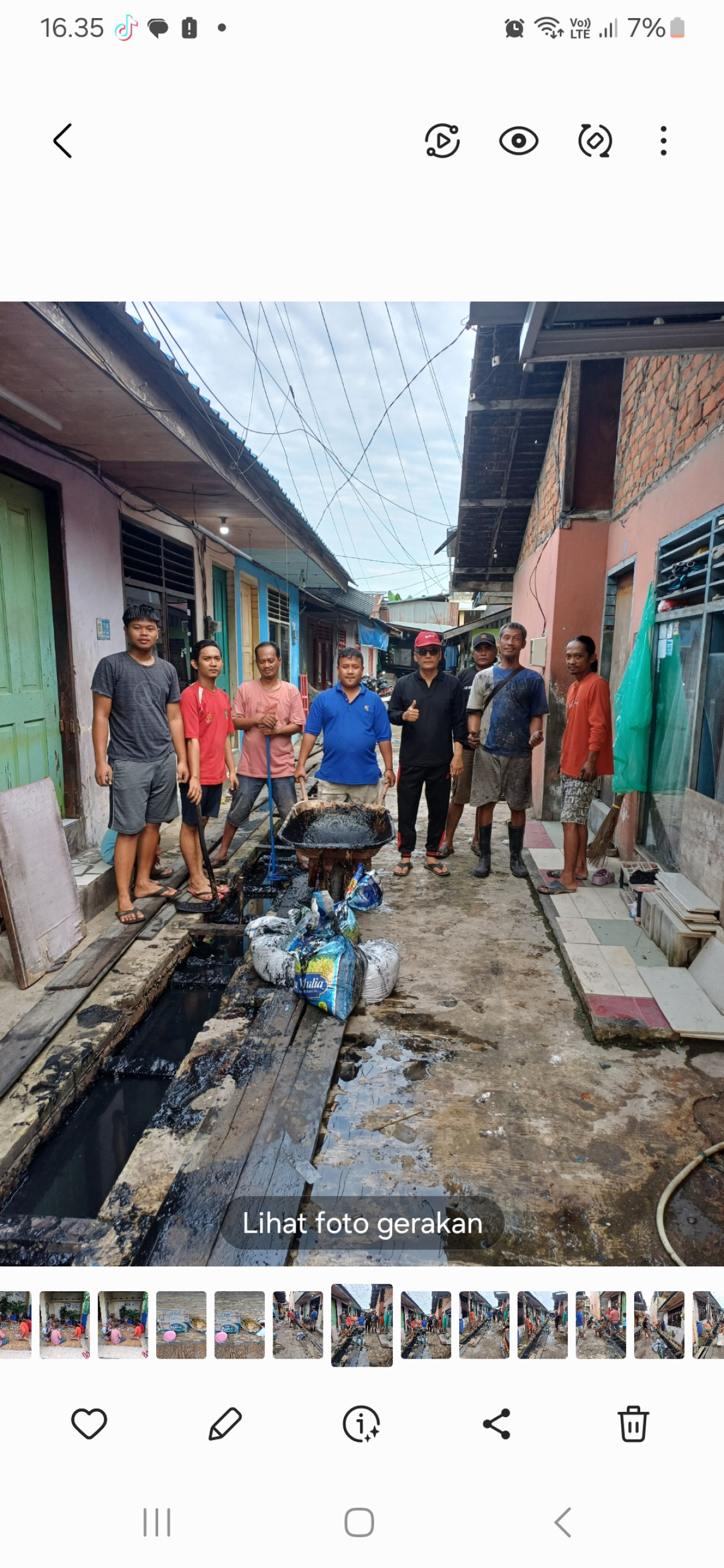 Kerja bakti rutin
