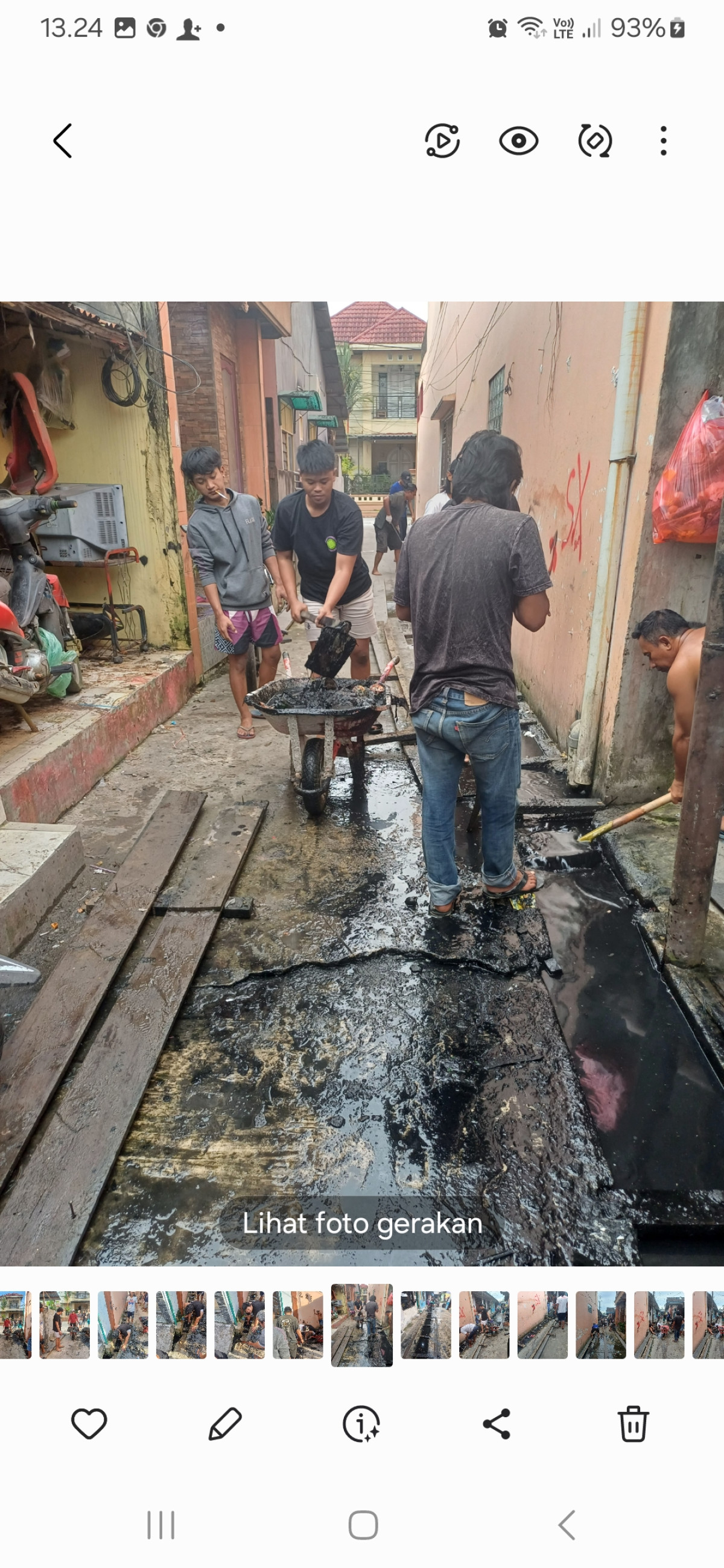 Kerja bakti rutin