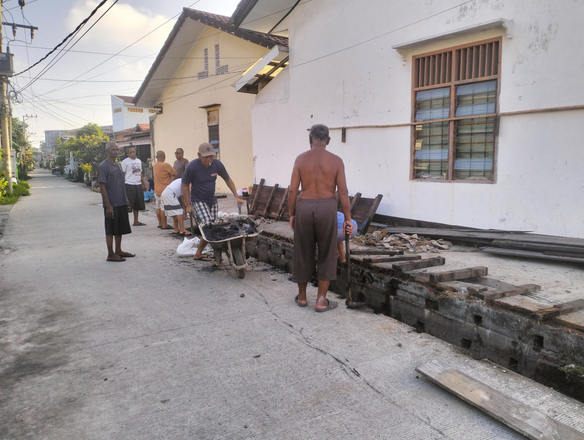 Kerja Bakti bersama Irma Masjid Annoor