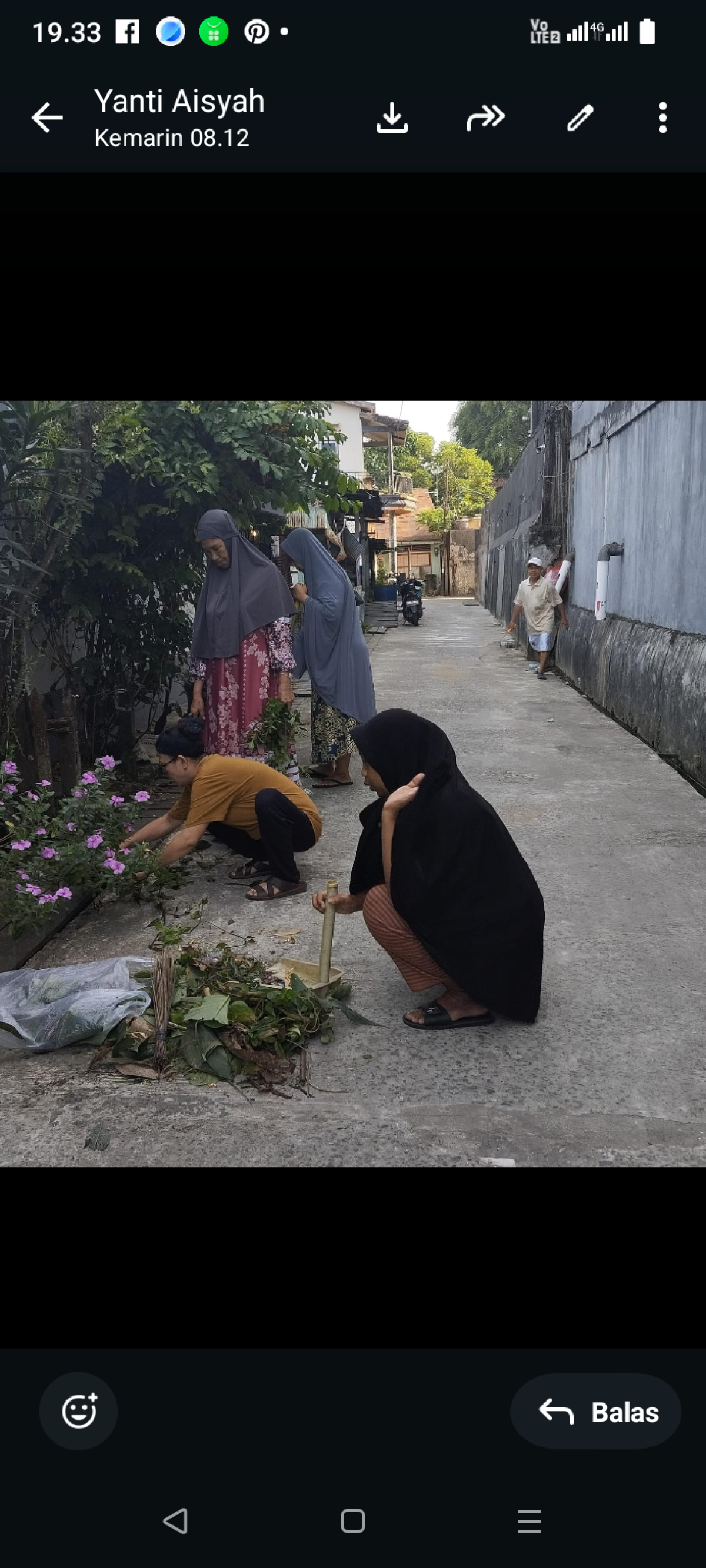 Kerja bakti di lingkungan RT 07