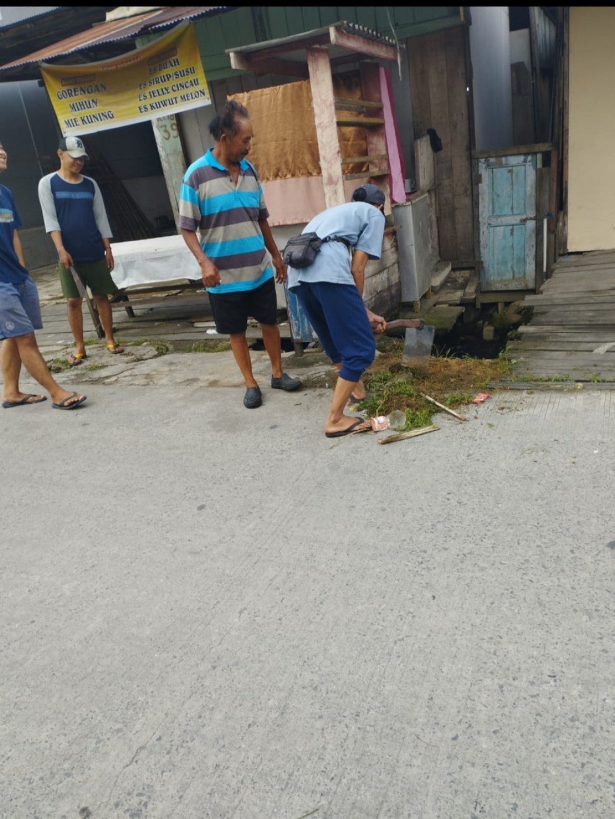 Jl. KH. Usman Berahim GG Pelita