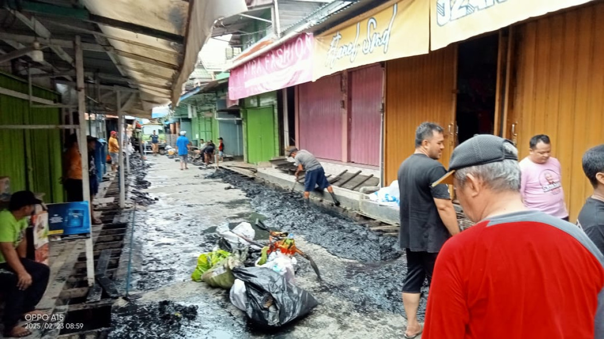 Kerja Bakti Massal