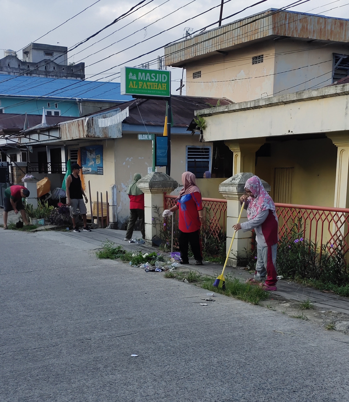Kerja Bakti di lingkungan RT 16