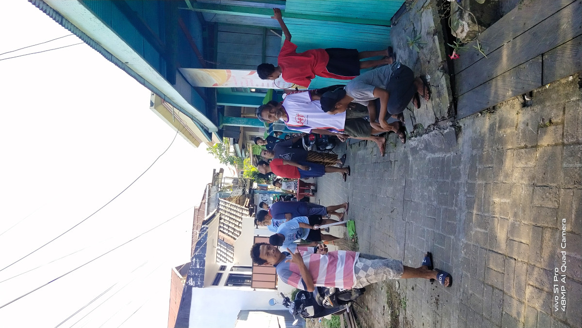 Pembersihan paret dan rumput2
