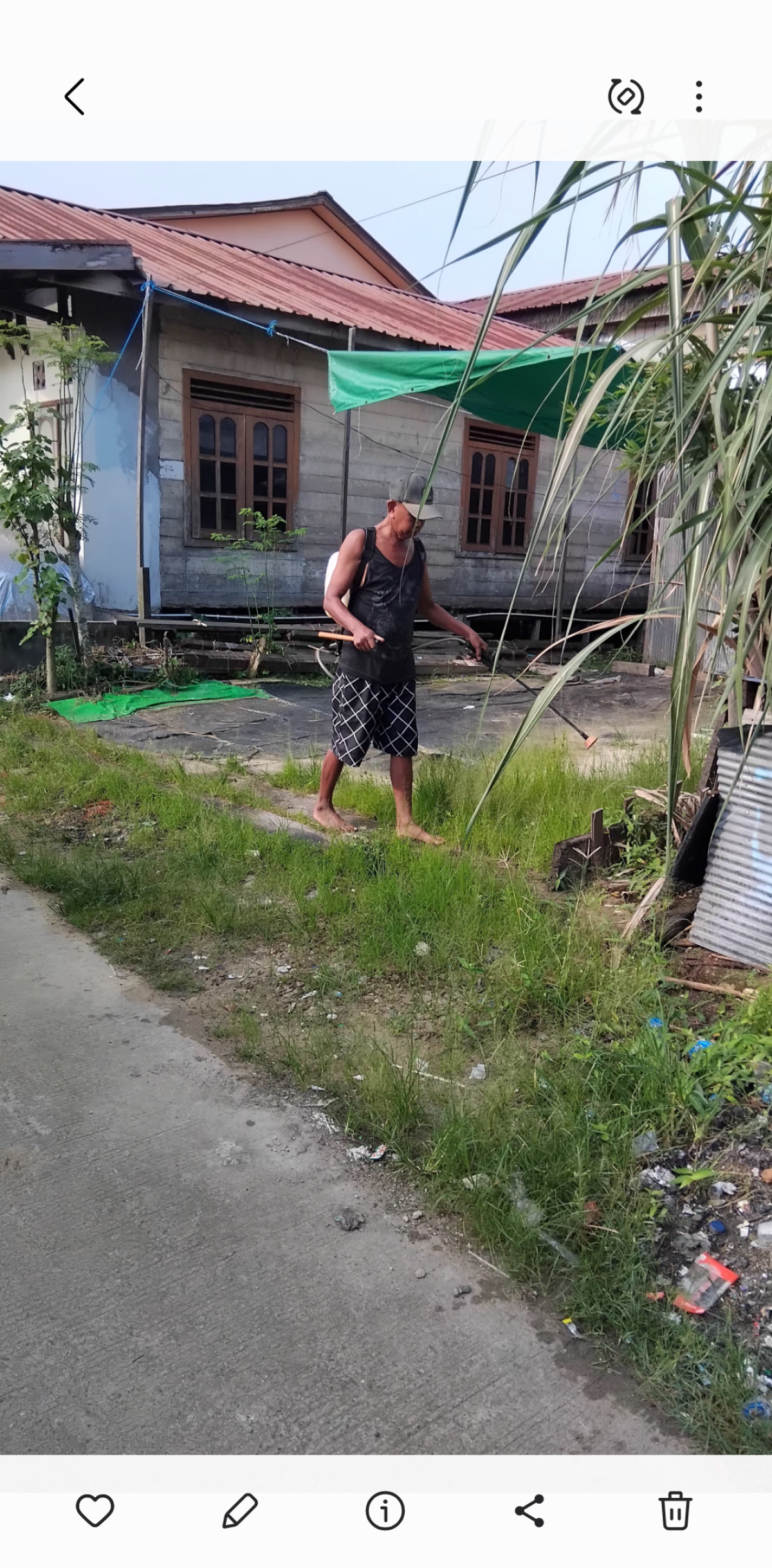 Kerja bakti RT 24 Pelita
