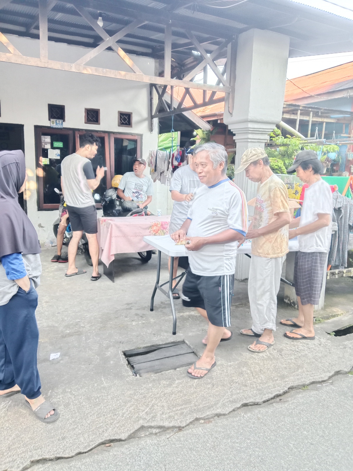 Kerja Bakti RT 27