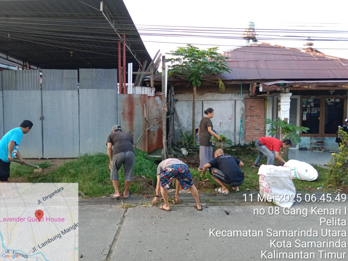 Kerja bakti Rt 28, Kenari 1