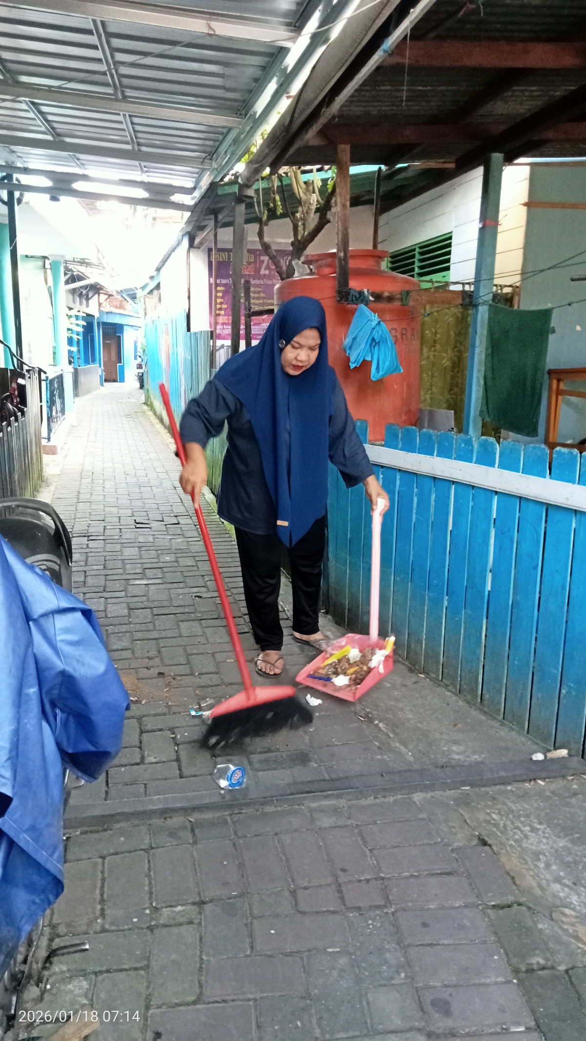 Kerja bakti gotong royong