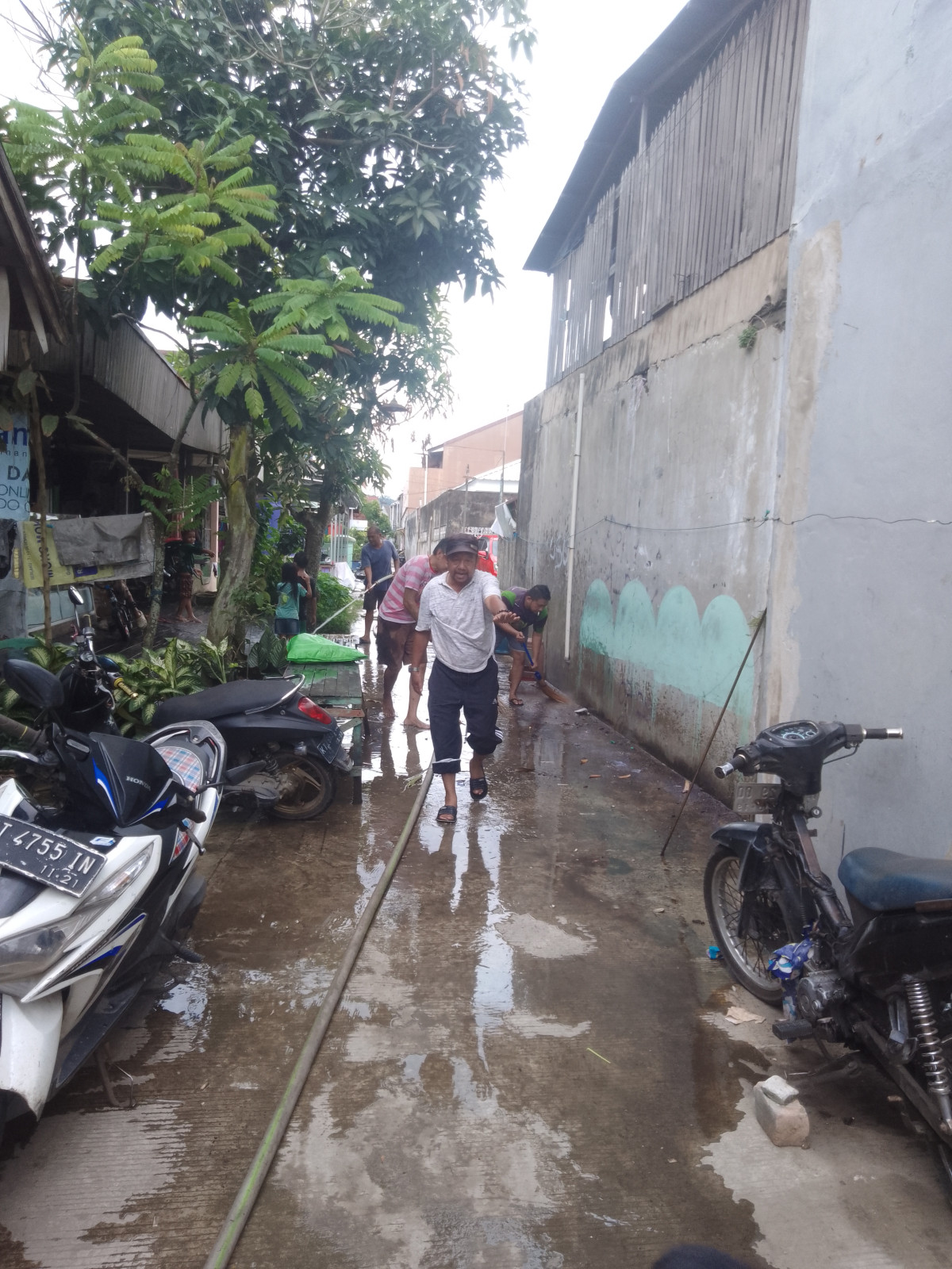 Kerja bakti gang Arsyad