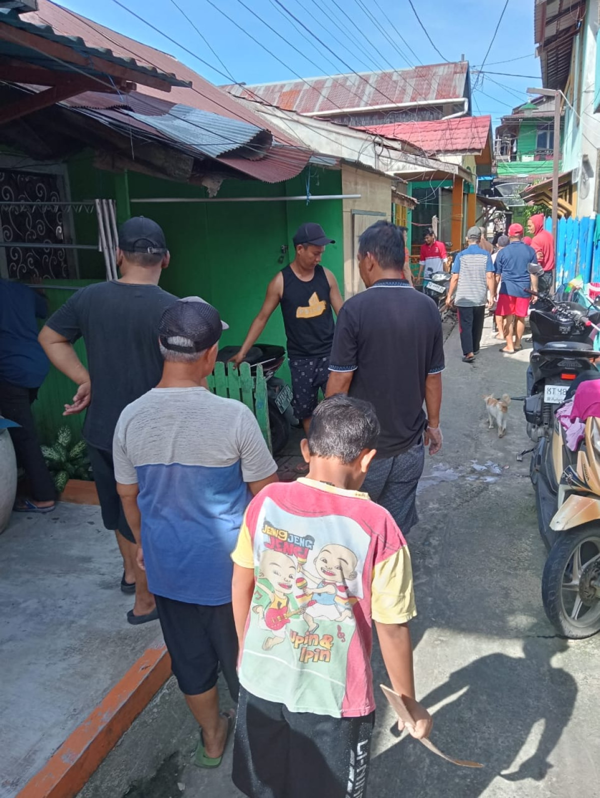 Kerja bakti bersih-bersih