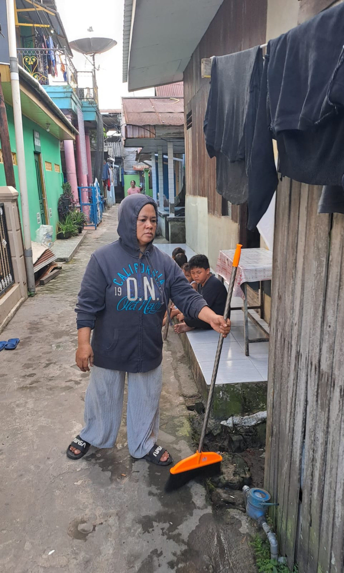 KERJA BAKTI