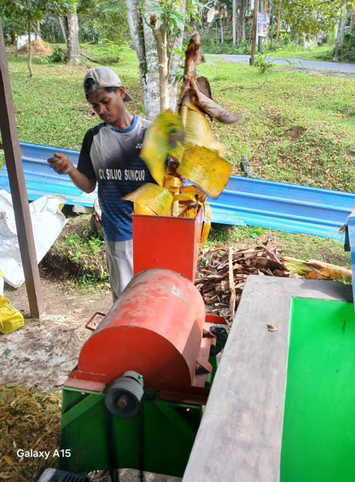 Kerja Bakti Warga RT 15