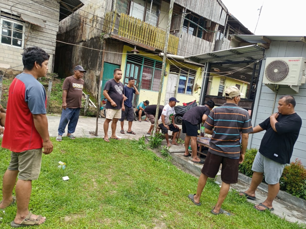 Kerja Bhakti di gang 5