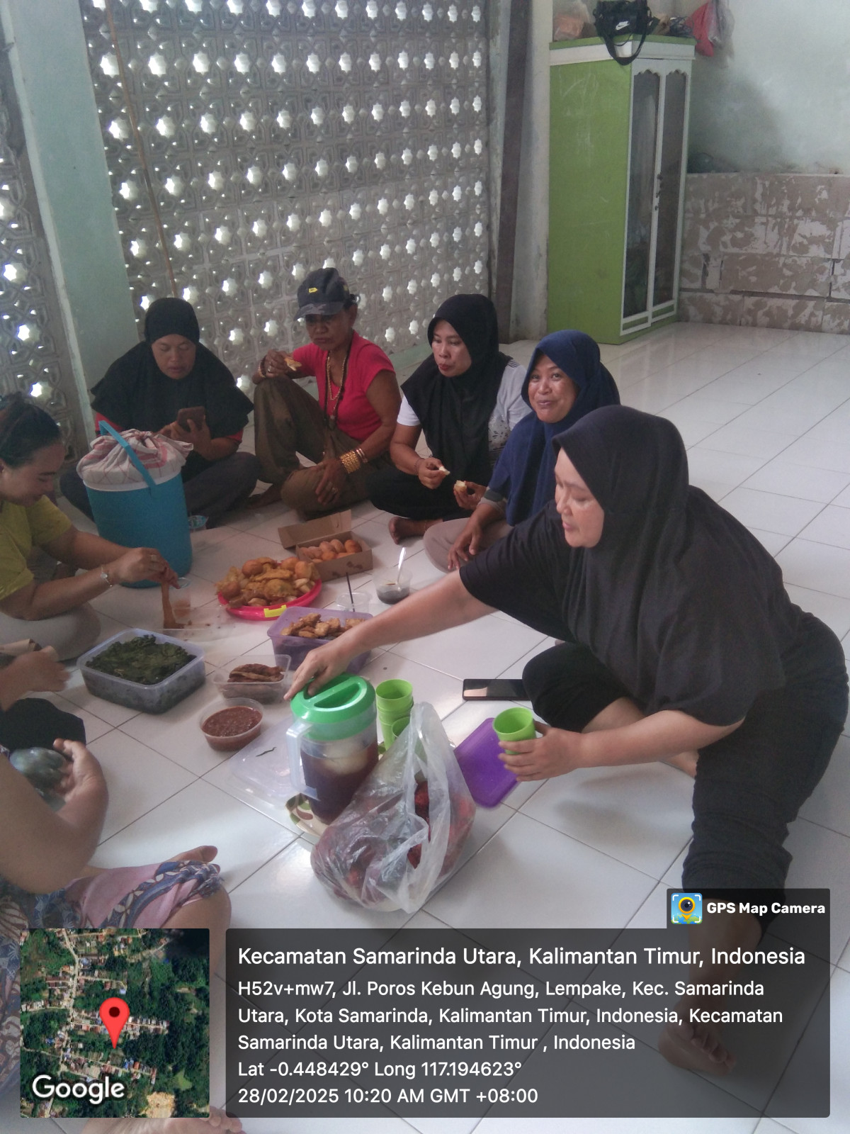 Gotongroyong mempersiap giat TARAWEH